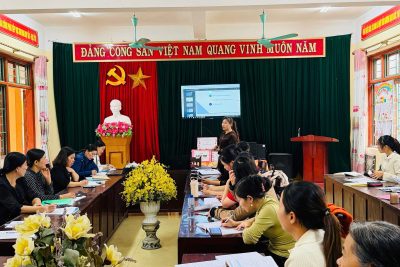 TRƯỜNG TIỂU HỌC CHÂN LÝ TỔ CHỨC TẬP HUẤN, BỒI DƯỠNG CÔNG TÁC CTTT, CHUYỂN ĐỔI SỐ VÀ NÂNG CAO NĂNG LỰC DẠY HỌC MÔN TIẾNG VIỆT THEO CT GDPT 2018